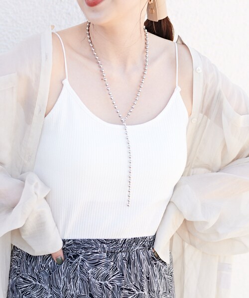 DISCOAT（ディスコート）の「カップ付バッククロスキャミソール（タンクトップ・レディース・エクリュ/ライトベージュ/ブラック・F）」の3枚目の写真