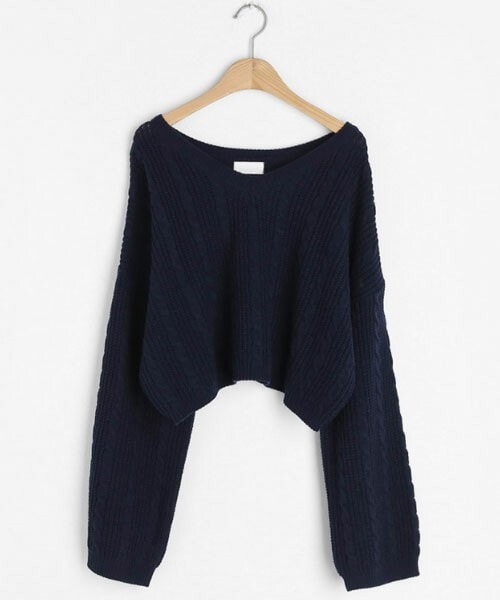 DHOLIC(ディーホリック)の「Vネックツイストルーズニット(ニット/セーター・レディース・ピンク/ブルー/グリーン/ホワイト・FREE)」の4枚目の写真