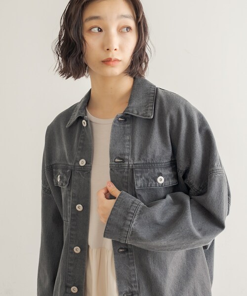 Lui's(ルイス)の「オーバーデニムジャケット(ブルゾン・レディース・オフホワイト/グレー・F)」の1枚目の写真