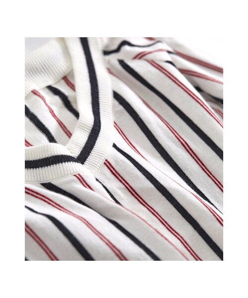 gracegift（グレースギフト）の「甜系女孩V領針織短版上衣（トップス・レディース・紅條紋/白・F）」の6枚目の写真