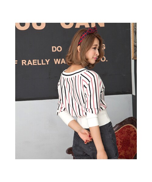 gracegift（グレースギフト）の「甜系女孩V領針織短版上衣（トップス・レディース・紅條紋/白・F）」の8枚目の写真