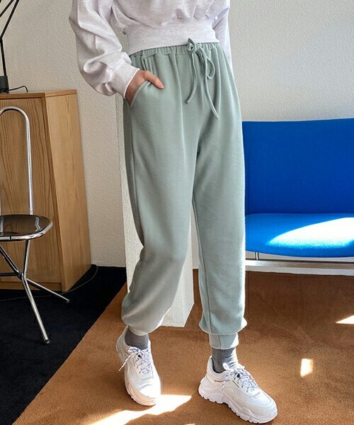 DHOLIC（ディーホリック）の「リブジョガーパンツ（スウェットパンツ・レディース・グレー/ホワイト/グリーン・ONESIZE）」の3枚目の写真