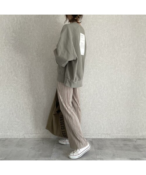 copine（コピン）の「大人な光沢感！シャイニープリーツワイドパンツ(4color)（その他パンツ・レディース・グリーン/パープル/ベージュ/ブラック・ワンサイズ）」の3枚目の写真