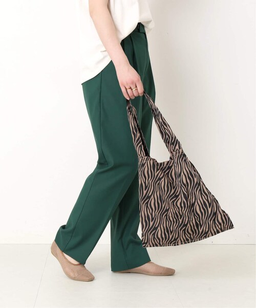 B.C STOCK（ベーセーストック）の「《予約》ゼブラ柄エコバッグセット◆（バッグ・ナチュラル/(016)/フリー/在庫あり）」の2枚目の写真