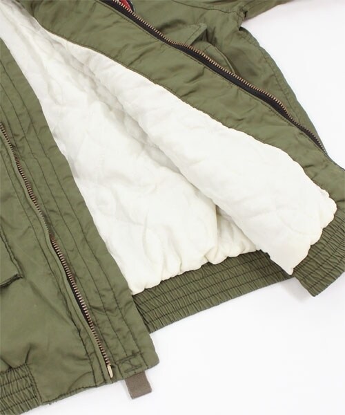 RNA(アールエヌエー)の「ミリタリーリメイクジャケット(ジャケット/アウター・レディース・ブラック/カーキ・M)」の14枚目の写真