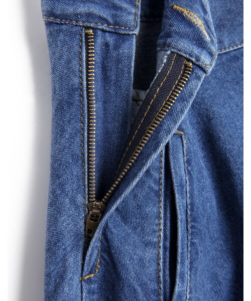 PAZZO（パッゾ）の「韓妞女孩 側邊口袋五分丹寧裙（スカート・レディース・藍・S/M/L）」の3枚目の写真