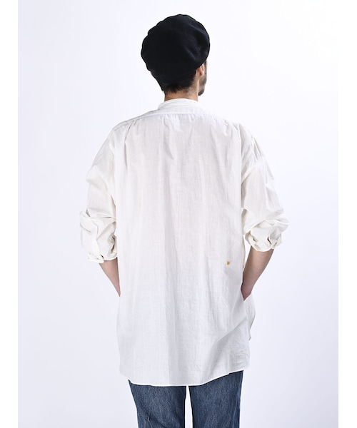 【極美品】　45r インドカディの908ビッグーグーシャツ　ギャザー　ホワイト 45R（フォーティファイブアール）の「インドカディの908ビッ