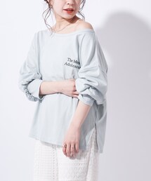 Chico（チコ）の「胸刺繍5分袖オフショルロンT（Tシャツ