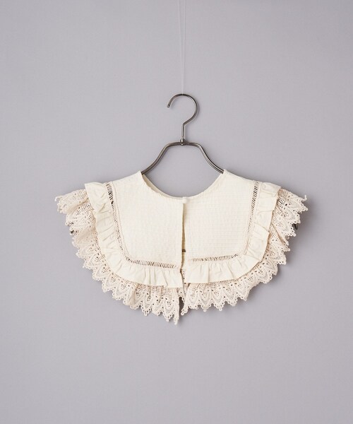 CIAOPANIC(チャオパニック)の「レースつけ襟(シャツ/ブラウス・レディース・オフホワイト/ベージュ/ブラック・F)」の2枚目の写真