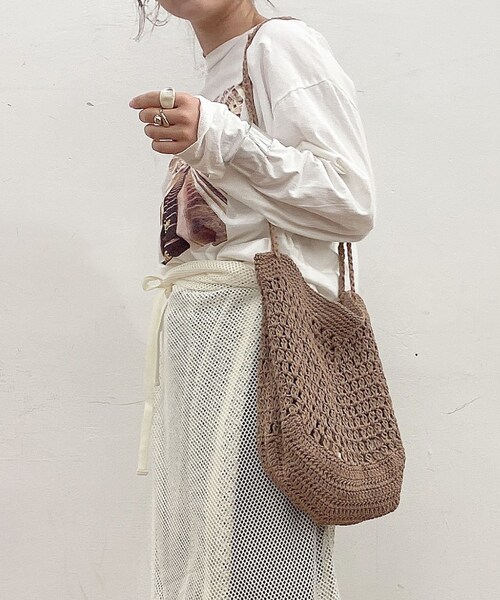 Lattice（Lattice）の「マクラメ編みバッグ（トートバッグ・レディース・アイボリー/ライトイエロー/カーキ/ブラウン/ブルー・0）」の3枚目の写真