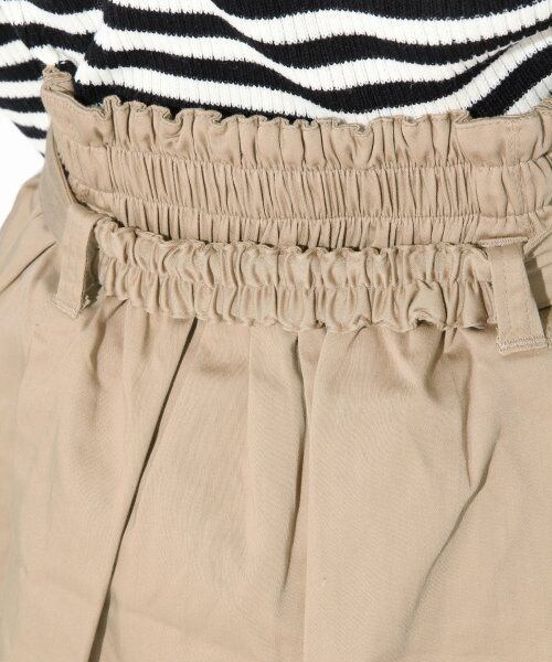 repipi armario（レピピ アルマリオ）の「トレンチフレアスカート（スカート・レディース・ベージュ/ネイビー・Ｓ/Ｍ）」の8枚目の写真