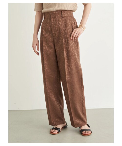 earth music&ecology（アースミュージックアンドエコロジー）の「【先行予約】サテンジャガードパンツ（パンツ・アイボリー/ベージュ/ブラウン・F）」の2枚目の写真