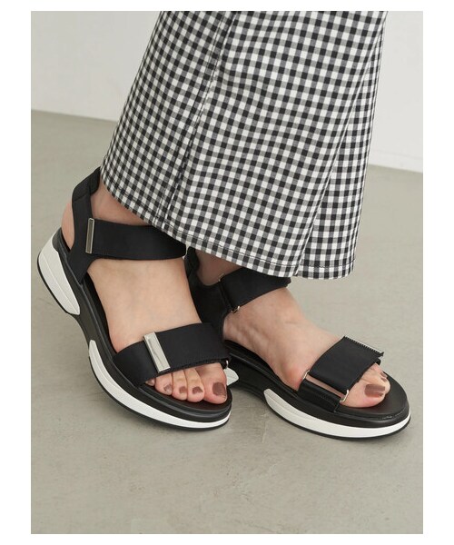 earth music&ecology（アースミュージックアンドエコロジー）の「【先行予約】ORiental TRaffic スポーツサンダル（シューズ・ブラック/ベージュ/ブラウン・S/M/L）」の6枚目の写真