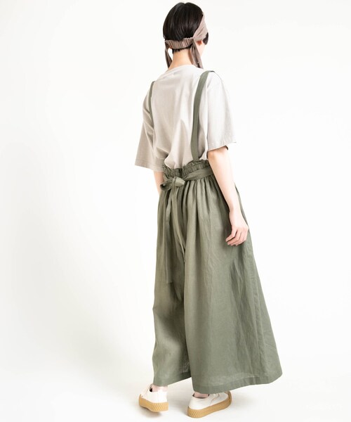 RNA-N（アールエヌエーエヌ）の「M1635 18/OE脱脂度詰天竺モックネックTシャツ（トップス・レディース・グレージュ/キャメル/グリーン/ブラック/キナリ）」の22枚目の写真