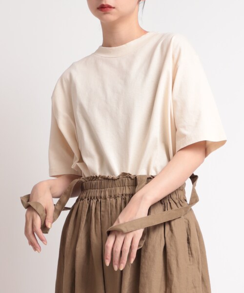 RNA-N（アールエヌエーエヌ）の「M1635 18/OE脱脂度詰天竺モックネックTシャツ（トップス・レディース・グレージュ/キャメル/グリーン/ブラック/キナリ）」の11枚目の写真