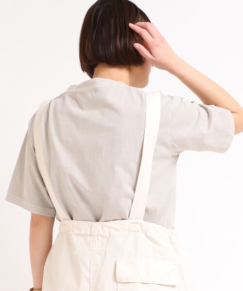 RNA-N（アールエヌエーエヌ）の「M1635 18/OE脱脂度詰天竺モックネックTシャツ（トップス・レディース・グレージュ/キャメル/グリーン/ブラック/キナリ）」の15枚目の写真