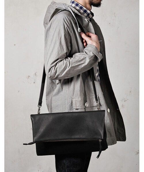 MR.OLIVE E.O.I（ミスターオリーブイーグルオブインデペンデンス）の「【先行予約】MR.OLIVE E.O.I WATER PROOF WASHABLE LEATHER / 2WAY ZIPTOP CLUTCH BAG（バッグ・メンズ・ブラック/ブラウン/レッド/ブルー/ベージュ・FREE）」の11枚目の写真