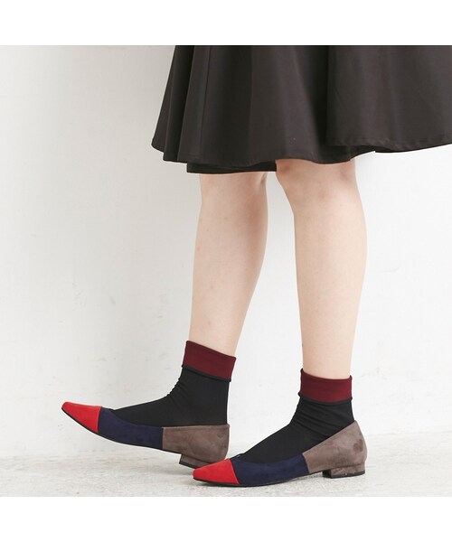 ORiental TRaffic(オリエンタルトラフィック)の「カラーブロックフラットパンプス(シューズ・レディース・ブラック/グリーン/レッド・34/35/36/37/38/39/40/41/42)」の11枚目の写真