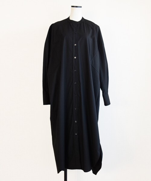 Marient（マリエント）の「タイプライターコットンシャツOP（Long）（シャツワンピース・レディース・ホワイト/ブラック・FREE）」の2枚目の写真