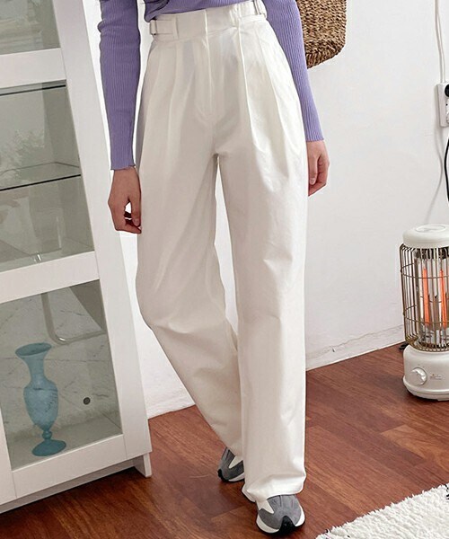 DHOLIC（ディーホリック）の「サイドベルトタックパンツ（その他パンツ・レディース・ブルー/ホワイト/イエロー/ベージュ・S/M/L）」の2枚目の写真