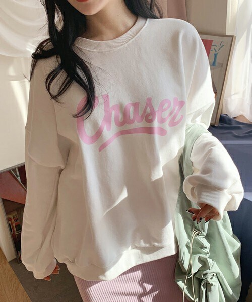 DHOLIC（ディーホリック）の「レタリングスウェット（スウェット・レディース・ブラック/ホワイト/グレー・ONESIZE）」の2枚目の写真