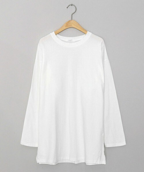 DHOLIC(ディーホリック)の「スリットロングTシャツ・t54334(Tシャツ/カットソー・レディース・ブラック/ベージュ/グリーン/ホワイト・ONESIZE)」の2枚目の写真