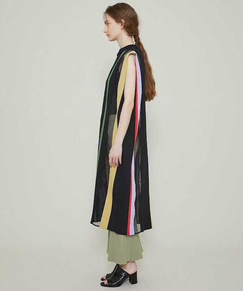 AKIRANAKA（アキラナカ）の「レイナコンビニットドレス (AS2131)（ワンピース/ドレス・レディース・BLACK）」の4枚目の写真