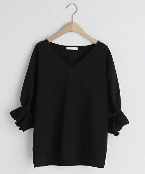 DHOLIC(ディーホリック)の「Vネックタックスリーブブラウス(シャツ/ブラウス・レディース・ピンク/ホワイト/ベージュ/ブラック・ONESIZE)」の3枚目の写真