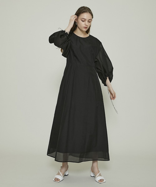 YOHEI OHNO（ヨウヘイオオノ）の「バルーンスリーブシアードレス OH  