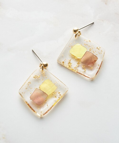 3coins（3coins）の「カラーシェルクリアピアス（ピアス（両耳用）・イエロー/グリーン/ブルー・0）」の3枚目の写真