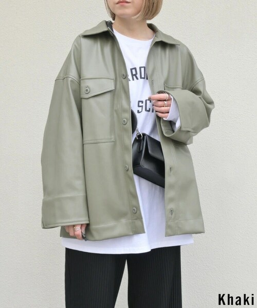 Sheson（シーズン）の「エコレザーBIGシャツジャケット（その他アウター・レディース・ベージュ/カーキ・FREE）」の2枚目の写真