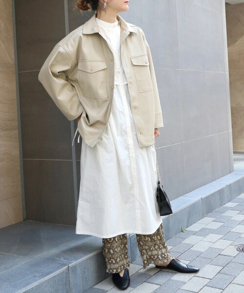 Sheson（シーズン）の「エコレザーBIGシャツジャケット（その他アウター・レディース・ベージュ/カーキ・FREE）」の5枚目の写真