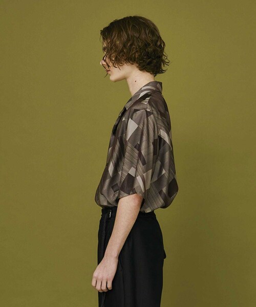 ETHOSENS(エトセンス)の「BIAS PATTERN SHORT SLEEVE SH(その他・メンズ・WINE/NAVY・1/2)」の11枚目の写真