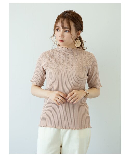 earth music&ecology(アースミュージックアンドエコロジー)の「透かし編みニットプルオーバー(メロー)(トップス・アイボリー/ライトグレー/モカ/ピンクベージュ・S/M)」の19枚目の写真