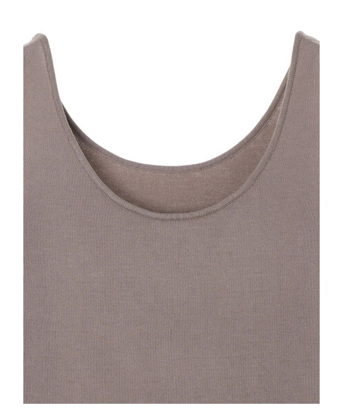 earth music&ecology(アースミュージックアンドエコロジー)の「2wayクルーネックニットタンクトップ(トップス・アイボリー/モカ/ピンクベージュ・S/M/L)」の3枚目の写真