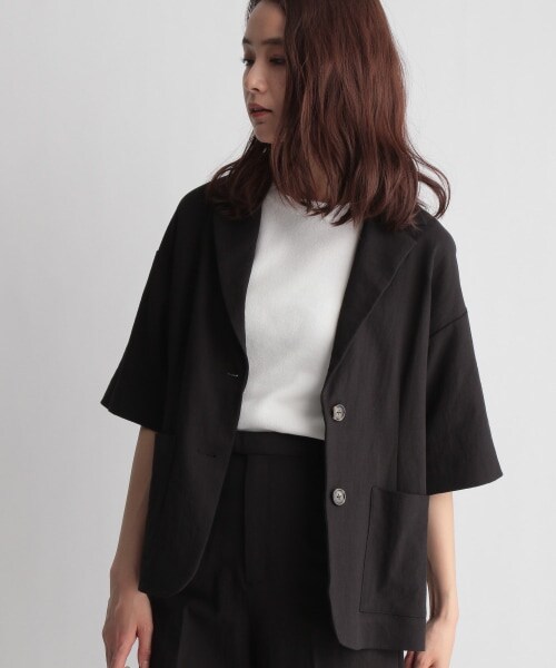 Andemiu(アンデミュウ)の「オーバーサイズジャケット(ジャケット/アウター・ブラック/ブラウン)」の1枚目の写真