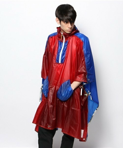 ☆最終価格☆FURUGI-NI-LACE/フルギニレース☆パッチワークポンチョ ☆最終価格☆FURUGI-NI-LACE/フルギニレース☆パッチワーク
