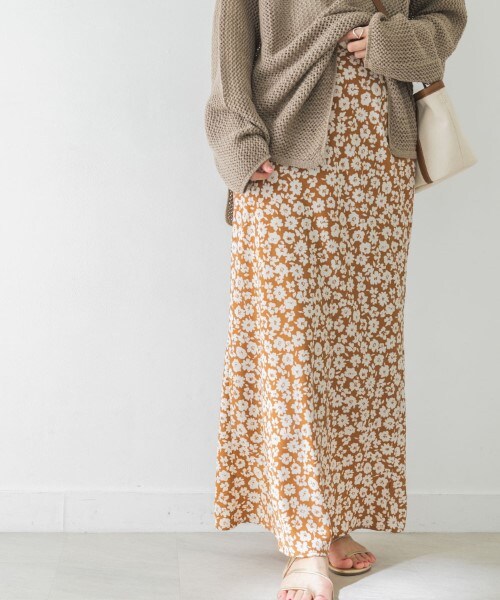 URBAN RESEARCH（アーバンリサーチ）の「印花長裙（スカート・レディース・駝色/炭灰色・36/38）」の5枚目の写真