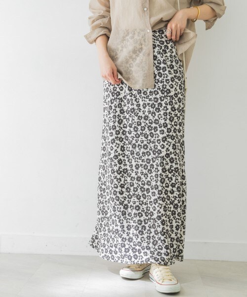 URBAN RESEARCH（アーバンリサーチ）の「印花長裙（スカート・レディース・駝色/炭灰色・36/38）」の8枚目の写真