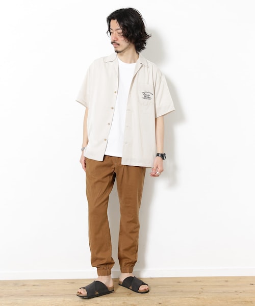 URBAN RESEARCH Sonny Label（アーバンリサーチサニーレーベル）の「リネンイージージョガーパンツ（その他・メンズ・カーキ/ブラウン/ライトベージュ/ネイビー・M/L）」の5枚目の写真