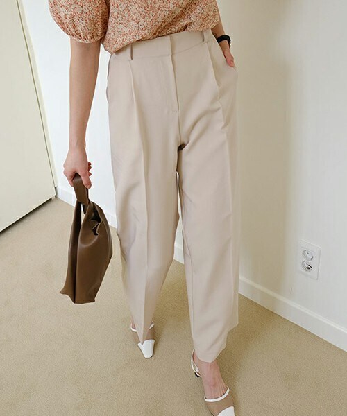 DHOLIC（ディーホリック）の「タックワイドスラックス（スラックス・レディース・ピンク/ベージュ/ブラック・S/M）」の3枚目の写真