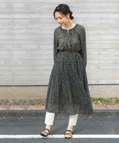 Crisp クリスプ の クロステーププリーツワンピース C2k2861b ワンピース Wear Crisp クリスプ の クロステーププリーツワンピース C2k2861b ワンピース Wear