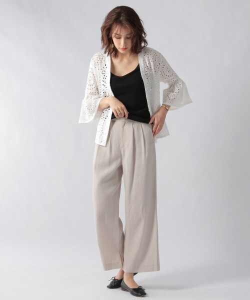 Ezick（エジック）の「フリルサスペンダーワイドパンツ（パンツ・ライトグレー/ブラック）」の9枚目の写真