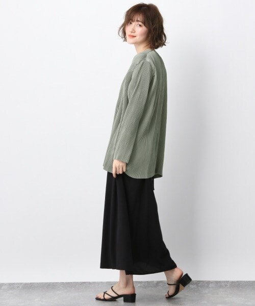 A part by（アパートバイ）の「Poプリーツノーカラージャケット