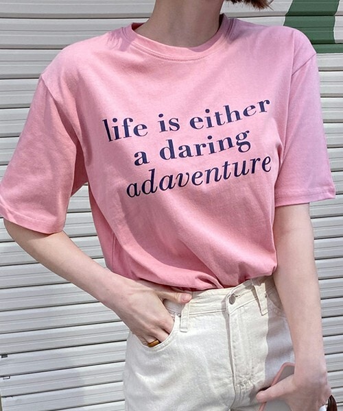 DHOLIC(ディーホリック)の「レタリング半袖Tシャツ(Tシャツ/カットソー・レディース・ホワイト/イエロー/ピンク/ブラック・ONESIZE)」の4枚目の写真