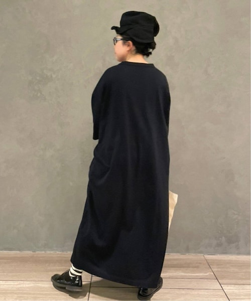 新品 未使用ジャーナルスタンダードラックス クラシック天竺ワンピj.s luxe クラシックテンジク スタンダードクルーネックワンピース