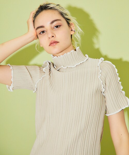 INella（イネラ）の「ランダムタックメローハーフスリーブ（）」 - WEAR