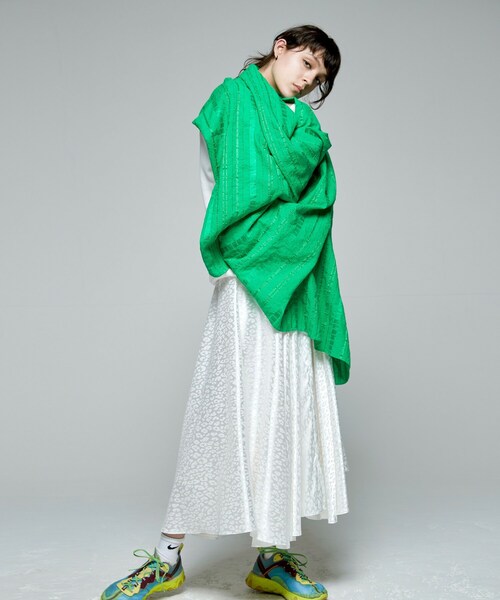 NOISE MAKER（ノイズメーカー）の「インド綿×刺繍 製品染め大判ストール（ストール/ショール・レディース・ブルー/グリーン/ピンク・FREE）」の2枚目の写真