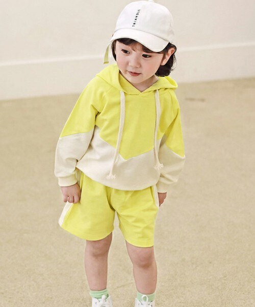 DHOLIC kids（ディーホリックキッズ）の「[goingkids] バイカラースウェット&ハーフパンツSET（スウェット・キッズ・グリーン/イエロー/オレンジ/ブラック・S/M/L/XL）」の3枚目の写真