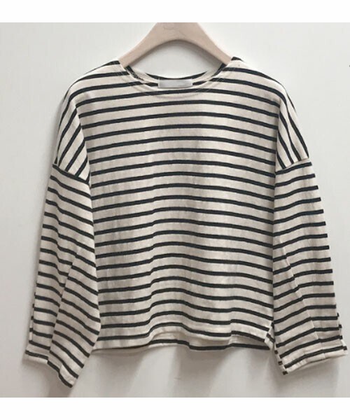 DHOLIC STYLE（ディーホリックスタイル）の「[naturalmind] ピンタックヘムボーダーTシャツ（Tシャツ/カットソー・レディース・ブルー/グリーン/ブラック・ONESIZE）」の2枚目の写真